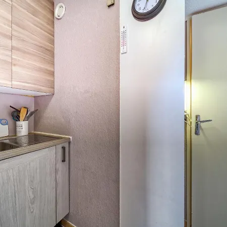 Soyouz Vanguard-98 By Interhome Apartament Le Corbier