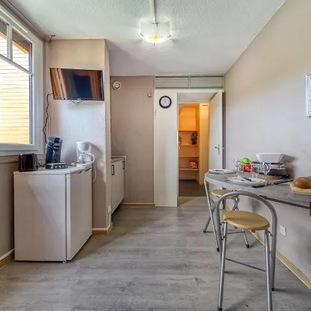 Soyouz Vanguard-98 By Interhome Apartament
